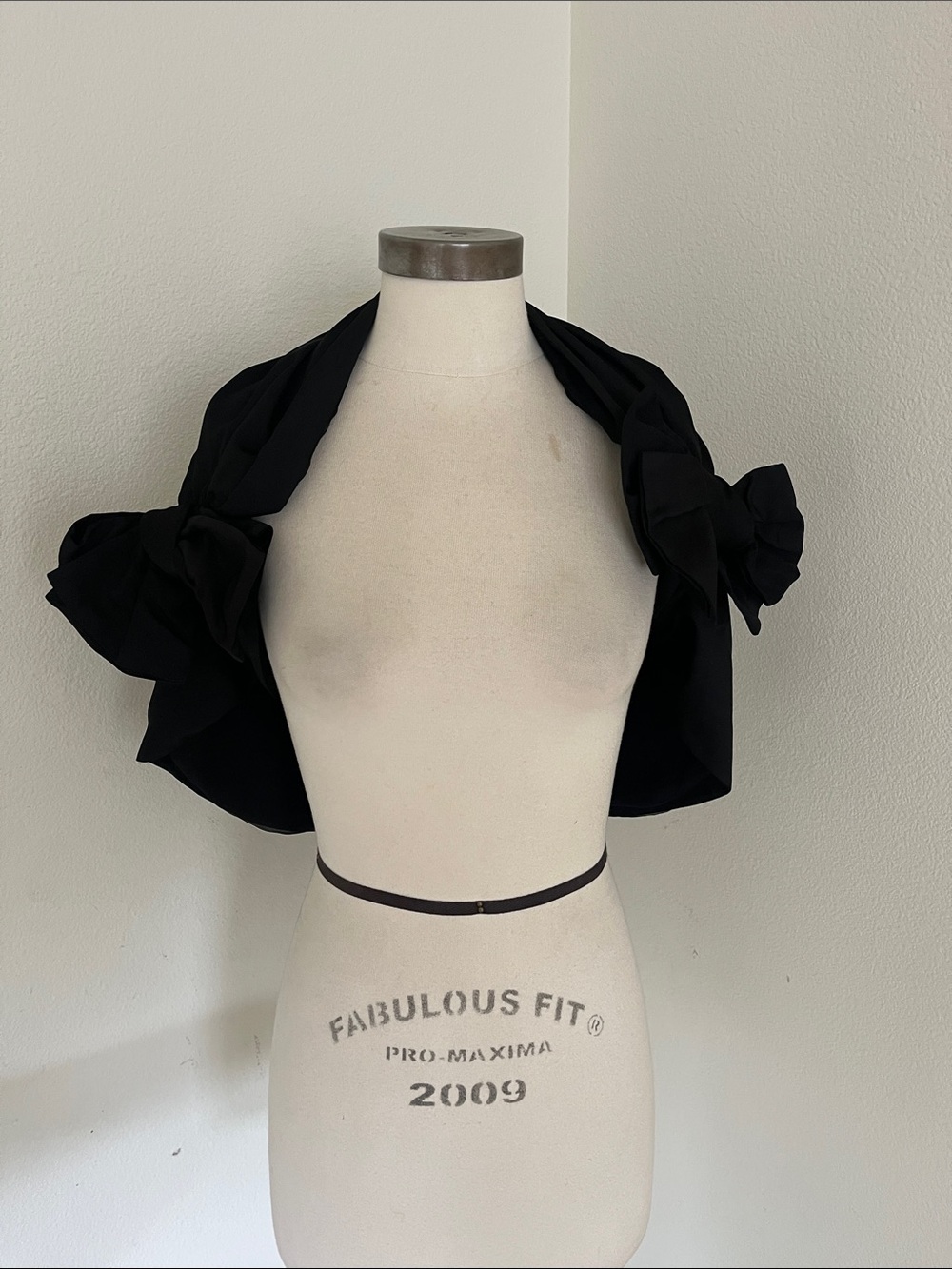 Black Ruffle Shoulder Shrug with Bow Accents rare